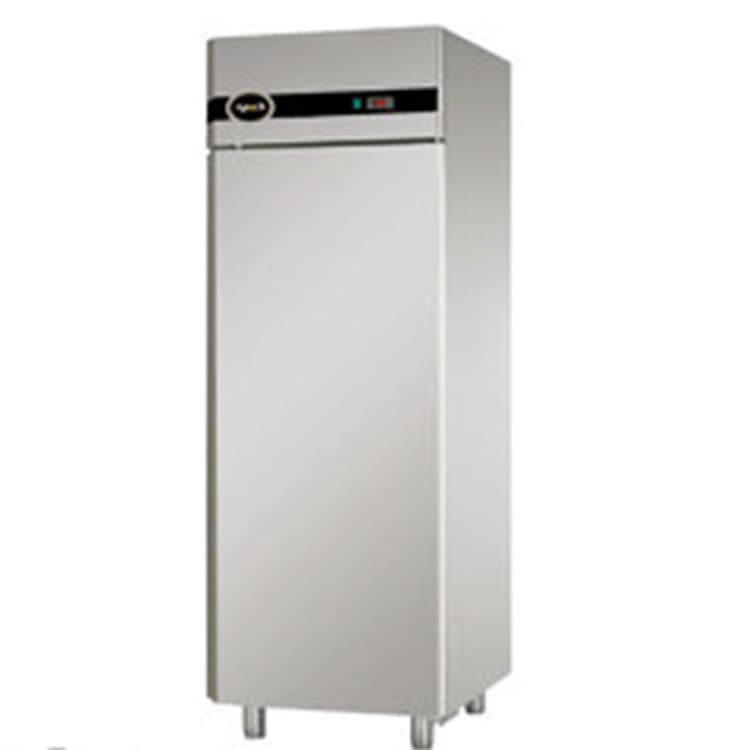 Холодильный шкаф Apach F700TN колеса